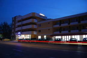 Гостиница Hotel Europolis  Тулче